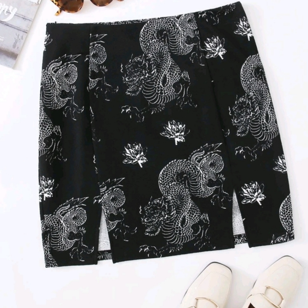 Dragon print skirt
